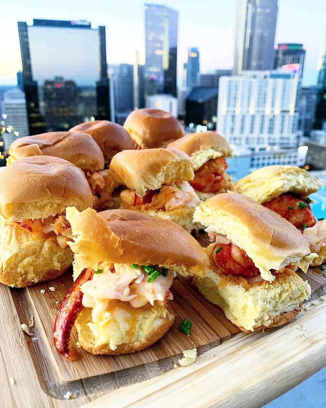 How to make lobster sliders